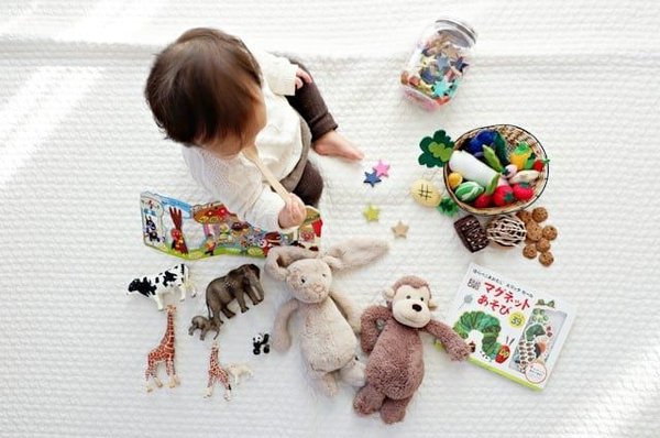 Storage ideas for kids' toys